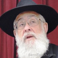 Rav Soloveichik on Chanukah Candle Lighting 